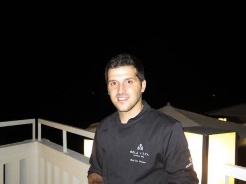 Jo&atilde;o Oliveira