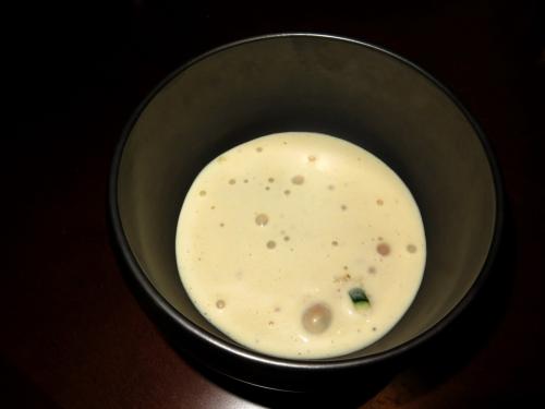 Ravioli de rabo de boi & Espuma de alho tostado