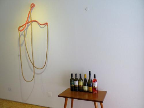 Miguel Ângelo Rocha, “Tilted Loop”, 2016, e as novidades de verão da Quinta de Cidrô Miguel Ângelo Rocha, “Tilted Loop”, 2016, e as novidades de verão da Quinta de Cidrô
