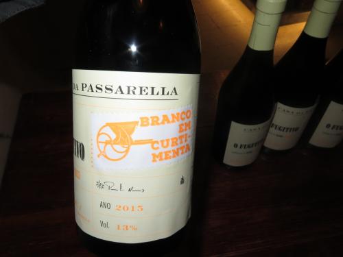 Casa da Passarella, O Fugitivo - Branco em Curtimenta, 2015 Casa da Passarella, O Fugitivo - Branco em Curtimenta, 2015