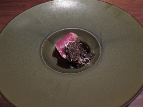 BLUEFIN TUNA TATAKI smoky pickled onions, perigord truffle BLUEFIN TUNA TATAKI smoky pickled onions, perigord truffle