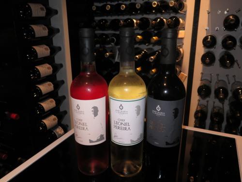Gama ‘Chef Leonel Pereira’: Rosé, Branco e Tinto Gama ‘Chef Leonel Pereira’: Rosé, Branco e Tinto