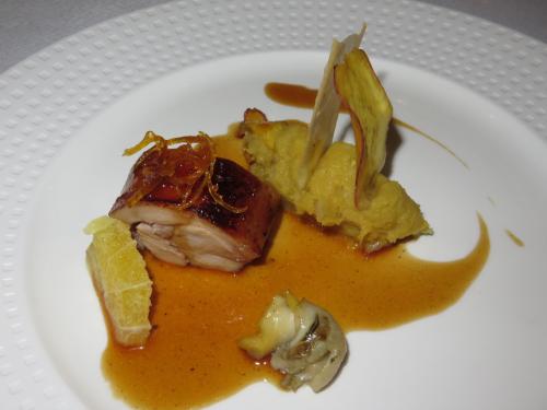 Homenagem à Bairrada: Leitão, Batata-doce, Crocante de Pimenta Preta, Laranja Homenagem à Bairrada: Leitão, Batata-doce, Crocante de Pimenta Preta, Laranja