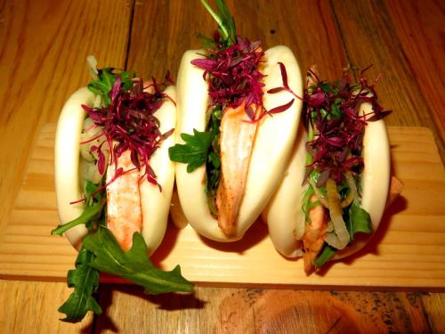 Bao de Salmão Teriyaki Bao de Salmão Teriyaki