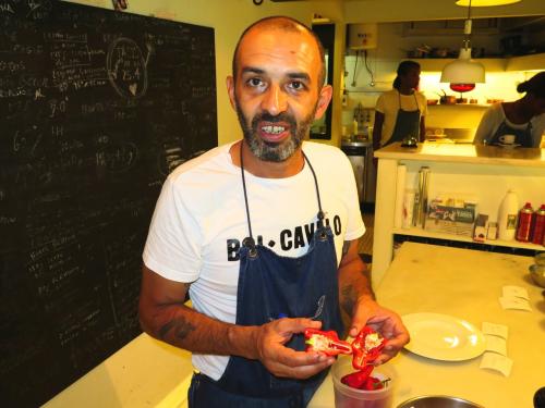Hugo Brito e os pimentos picantes da Francelina