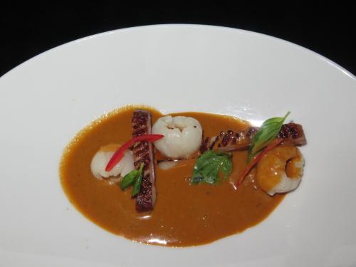 Caril vermelho de pato | Peito de pato assado com líchias e caril vermelho Thai Caril vermelho de pato | Peito de pato assado com líchias e caril vermelho Thai