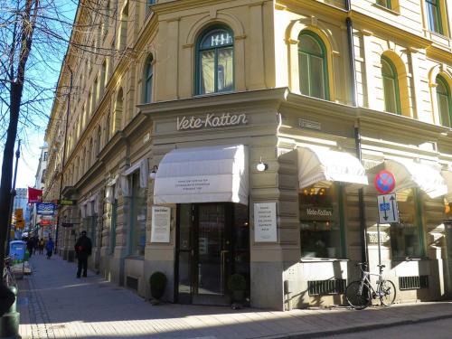 VETE–KATTEN VETE–KATTEN