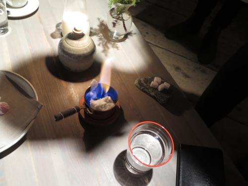 Bone marrow pudding, frozen milk