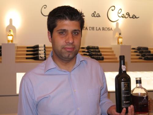 Pedro Esteves e dois clássicos Vinhos do Porto da Quinta de la Rosa Pedro Esteves e dois clássicos Vinhos do Porto da Quinta de la Rosa