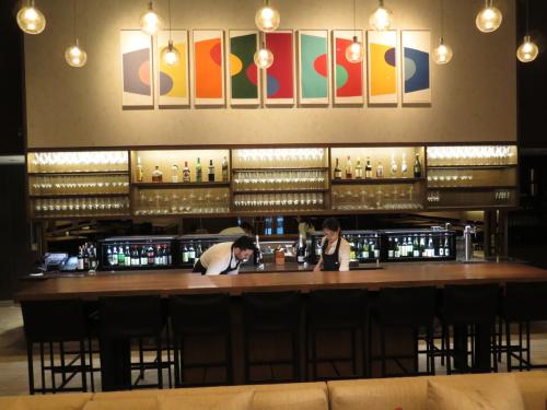O wine bar de Aldo Sohm... O wine bar de Aldo Sohm...
