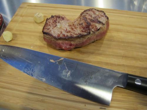 Bife a descansar!