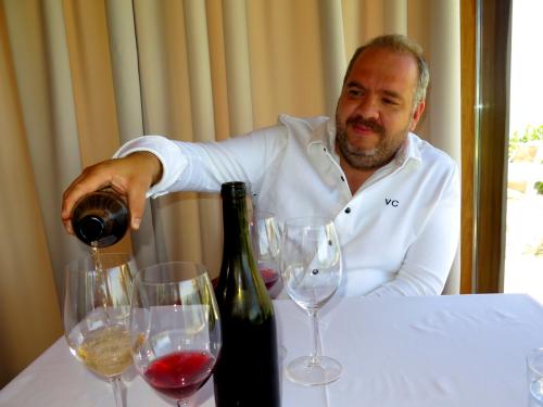 V&iacute;tor Claro e o branco do Colmeal
