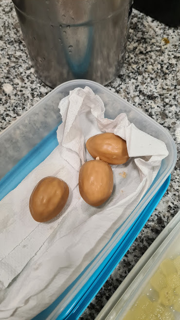 BON BON