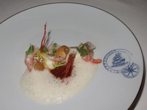 ‘Salmonete, gamba e raízes’ ‘Salmonete, gamba e raízes’