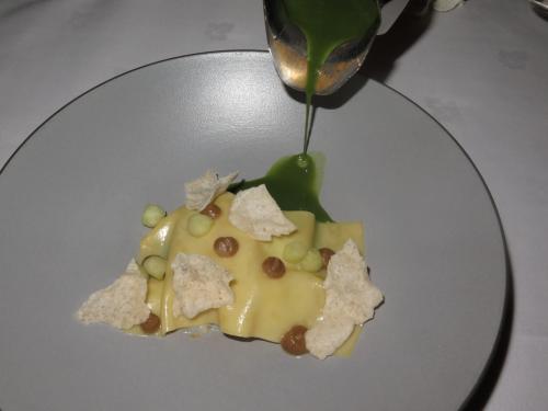 RØST TEATERBISTRO RØST TEATERBISTRO