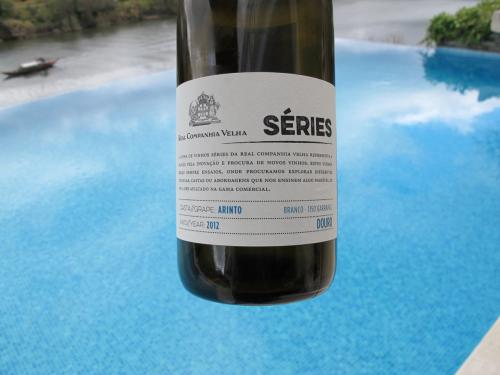 Arinto, uma variedade muito divulgada em Portugal mas rara no Douro como monocasta Arinto, uma variedade muito divulgada em Portugal mas rara no Douro como monocasta
