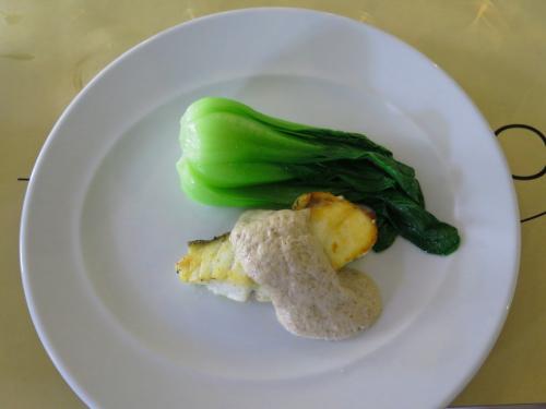 Garoupa grelhada com creme de shiitake