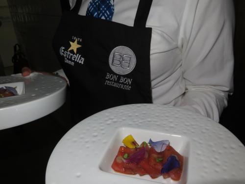 Barriga de Atum, Yuzu e Feij&atilde;o Fermentado
