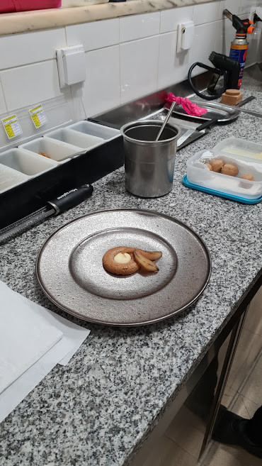 BON BON