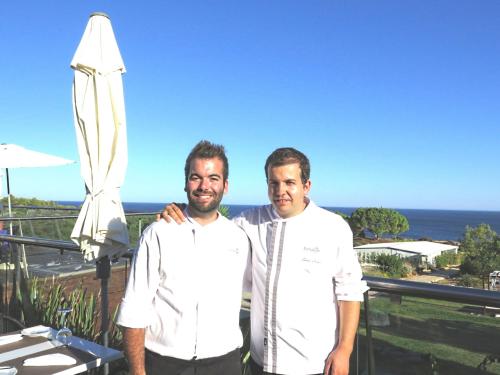 Wilson Costa e Louis Anjos Wilson Costa e Louis Anjos