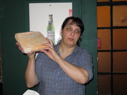 Chiara Ferro e o queijo Taleggio