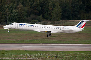 Avião erj145.jpg Avião erj145.jpg