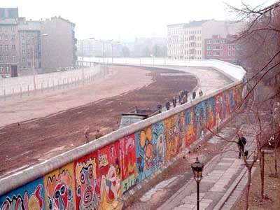muro-de-berlim Sonia Abrao compara muro de Berlim com o muro de BBB9