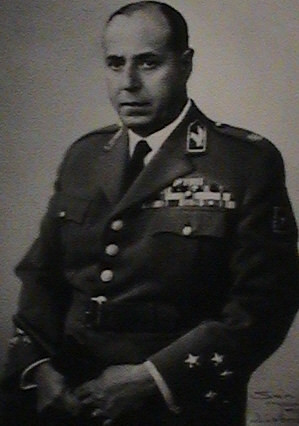 General Câmara Pina.jpg General Câmara Pina.jpg