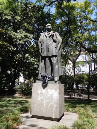 Jardim de Santos, Lisboa.jpg Jardim de Santos, Lisboa.jpg