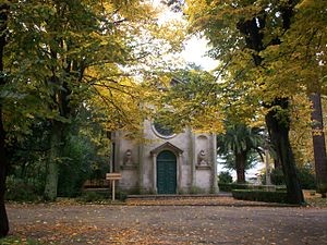 Capela_de_Carlos_Alberto_da_Sardenha.jpg Capela_de_Carlos_Alberto_da_Sardenha.jpg