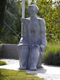 Alexandre_ONeill_-_Parque_dos_Poetas_1.jpg