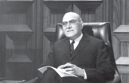 Marcello Caetano.jpg Marcello Caetano.jpg