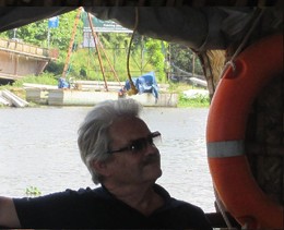 Henrique, navegando na ba&iacute;a de Cochim-NOV15.jpg