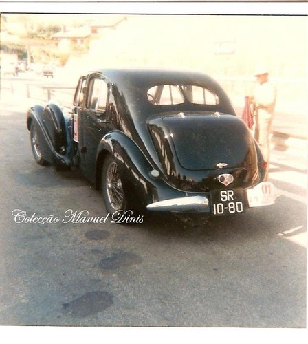 II Volta a Portugal em Automóveis Antigos 1982