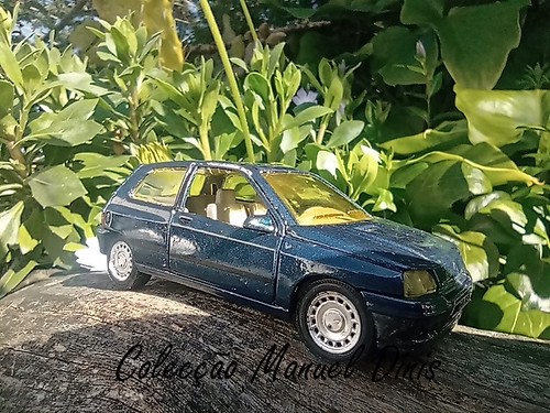  Renault Clio 1990 - Um olhar sobre as minhas miniaturas