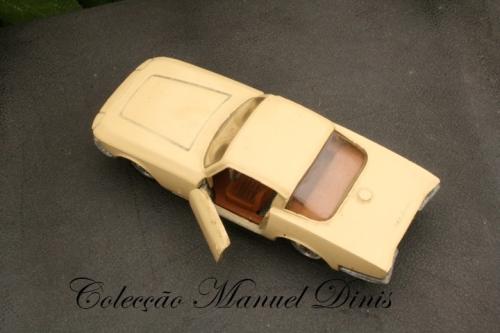 Chevrolet Corvette Pininfarina Rondine - Um olhar sobre as minhas miniaturas