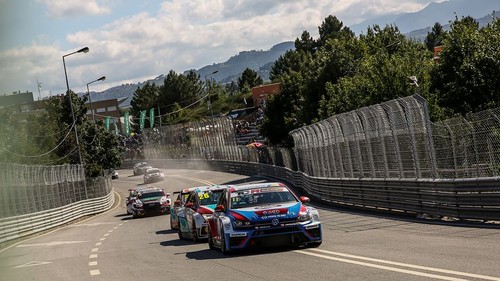 19961657_1840314769618247_5653185852500528087_n.jp