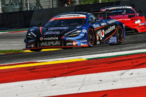 Miguel Ramos e Henrique Chaves vencen corrida do GT Open Red Bull Ring na Áustria