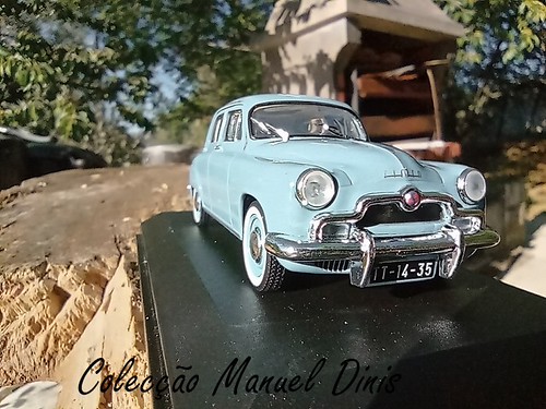 Simca Aronde - Um olhar sobre as minhas miniaturas