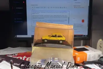 Ford Fiesta Ghia 1984 - Um olhar sobre as minhas miniaturas