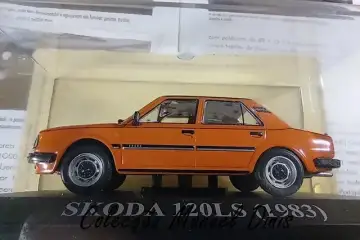 Skoda 120 LS 1983 - Um olhar sobre as minhas miniaturas