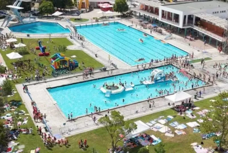 Câmara de Évora encerrou piscinas após deteção de bactéria na água