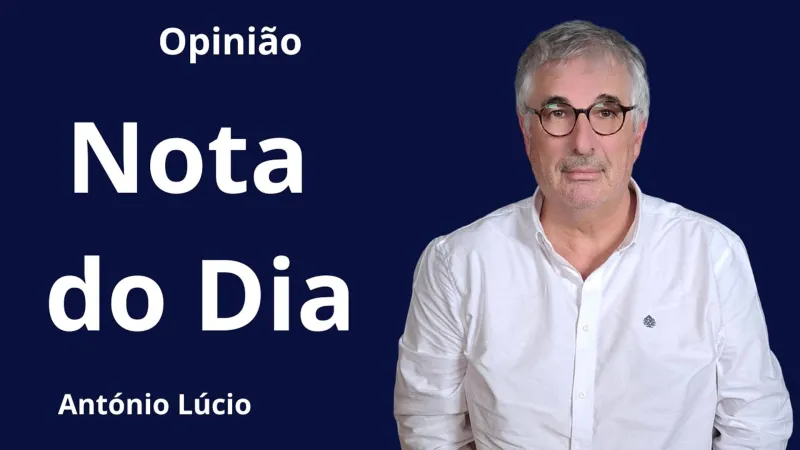 “Enquanto Portugal arde, a política vai à bola”