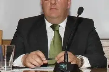 “Professores perderam poder de compra”