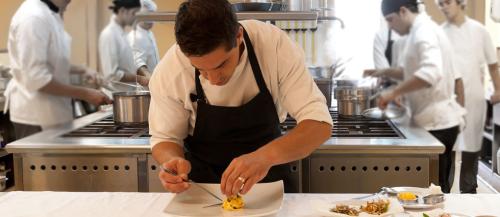 chef_ricardo_2_1294579603530f406354627.jpg