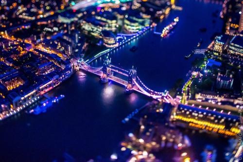 VLA_D7T1161_AIR_London_WEB500.jpg