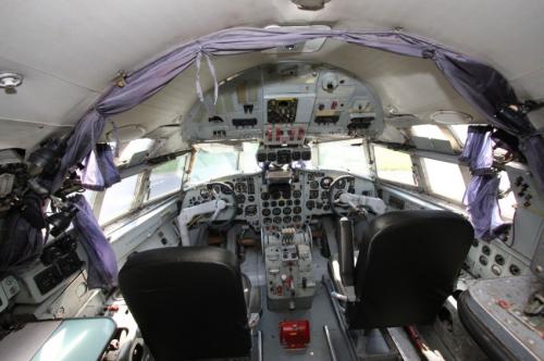 Airplane-Suite-15-850x566.jpg