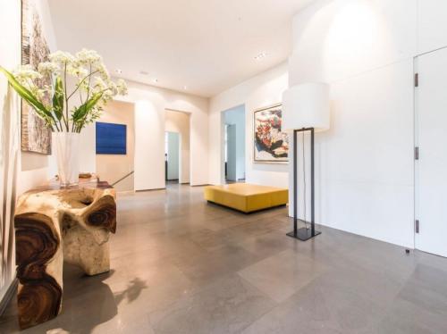 Elegant-Apartment-05-850x637.jpg