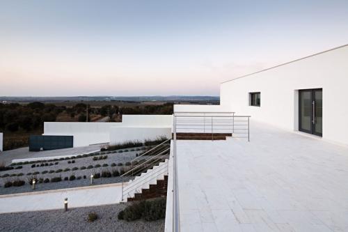 Ribatejo-House-03-800x533.jpg