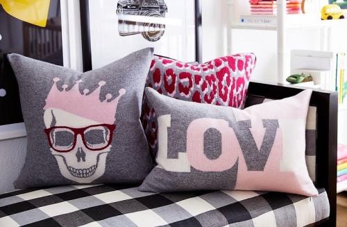 one_kings_lane_cocorocha_ loveskullpillowA.jpg